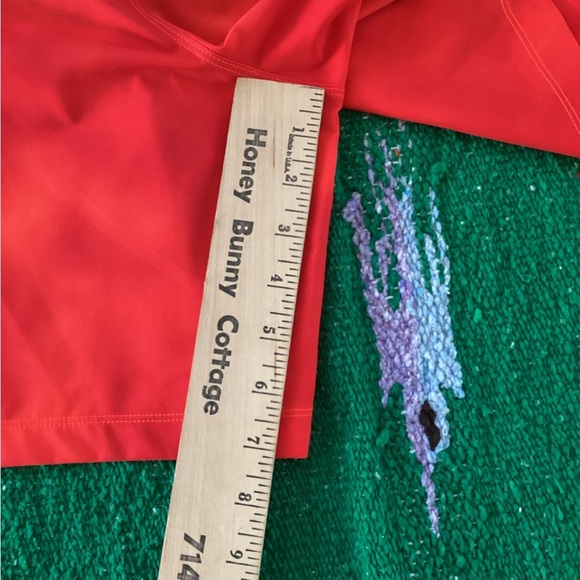 NWT-UNDER ARMOUR Men's UA Speedpocket 7" Wash Shorts NWT Orange SIZE: XL
K1 - Picture 6 of 7